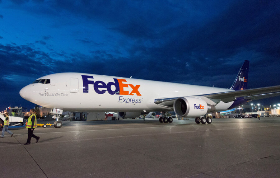 Самолет Boeing 767 FedEx